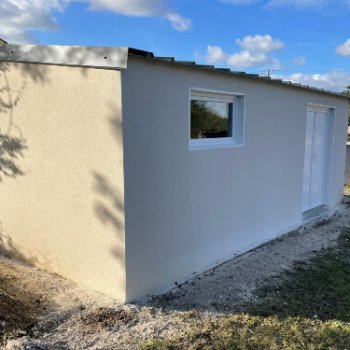 Abri de jardin en béton enduit 1 pente
